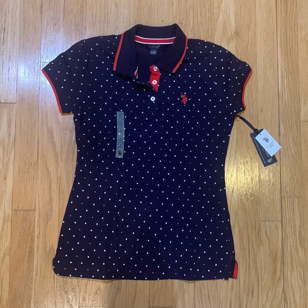 NWT US POLO ASSN navy blue golf shirt with white polka dots